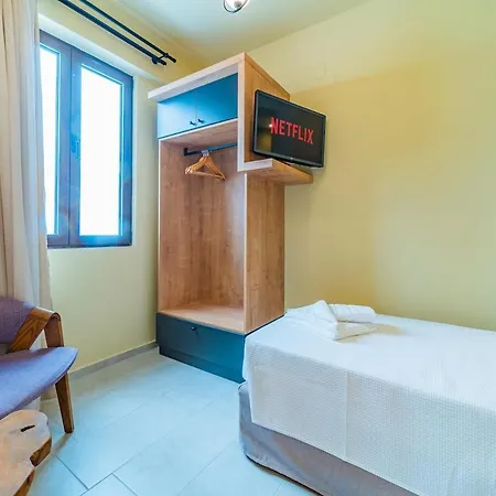 Будинок відпочинку Anatoli *